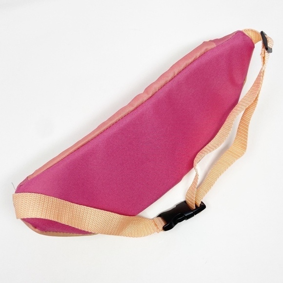 SUN SQUAD | Ombre Pink Palm Tree Cooler Hip Bag - Picture 2 of 9